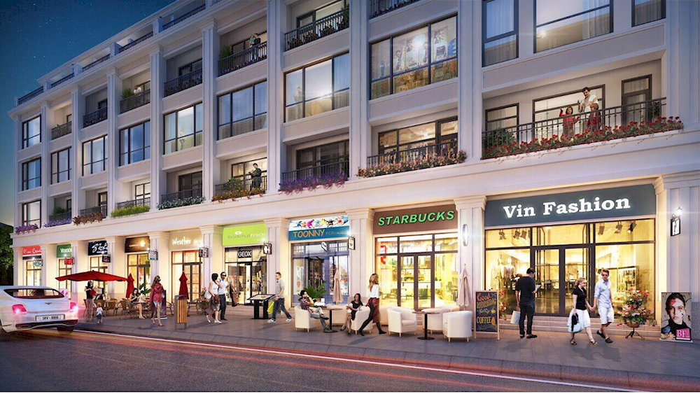 There are many shophouses here offering a wide variety of items for sale